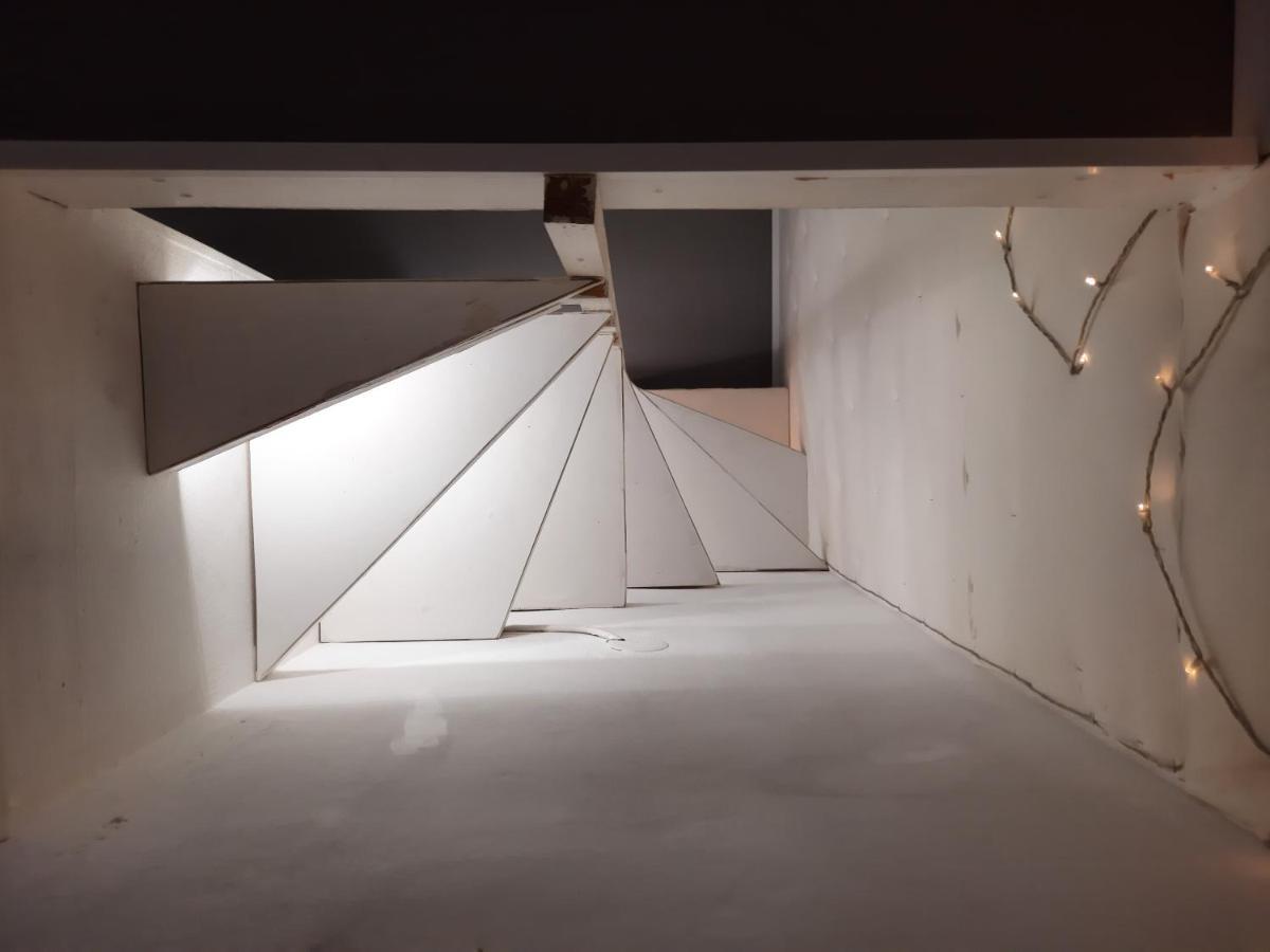 Downtown Prague Minimalistic Room In Flatshare Exterior photo